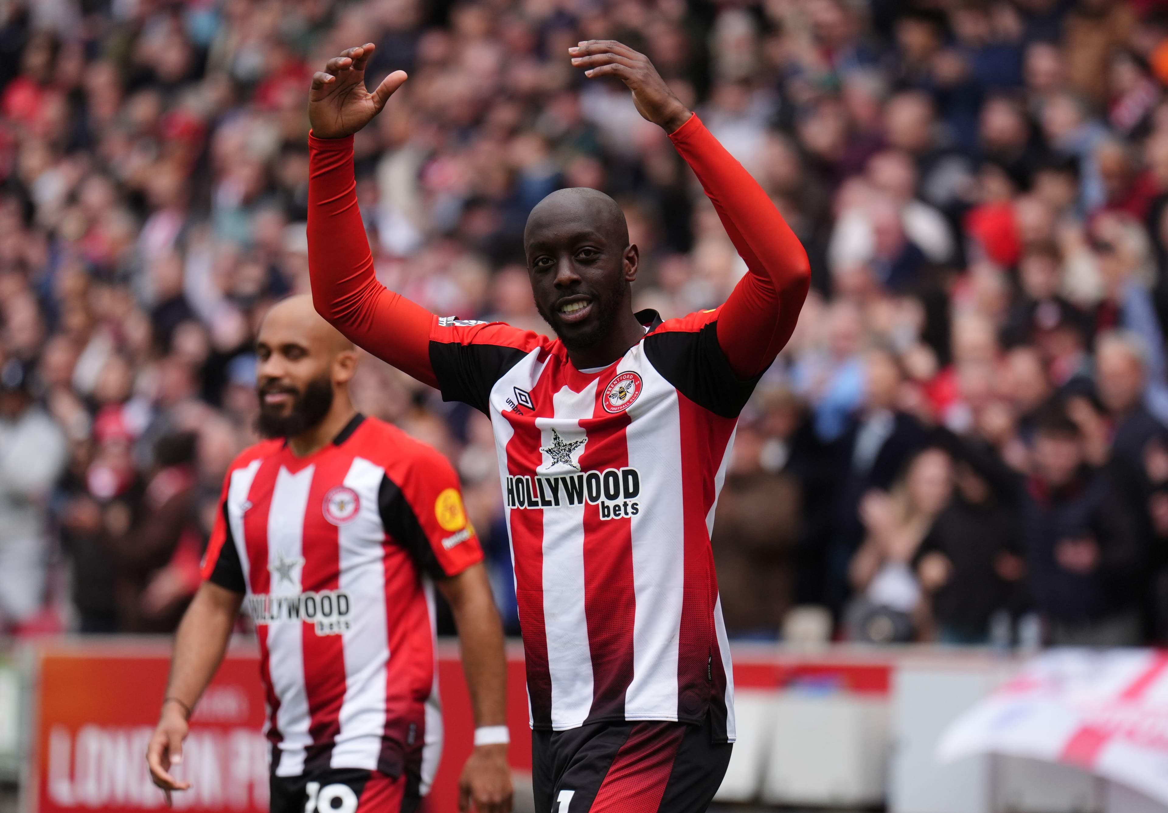 Newcastle United Eyes Unsettled Brentford Star Yoane Wissa Amid Pre-Season Turmoil