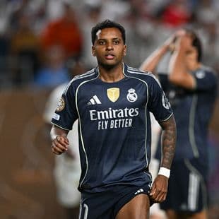 Transfer Whirlwind: Spurs Eye Rodrygo, Bayern Intensifies Diaz Pursuit