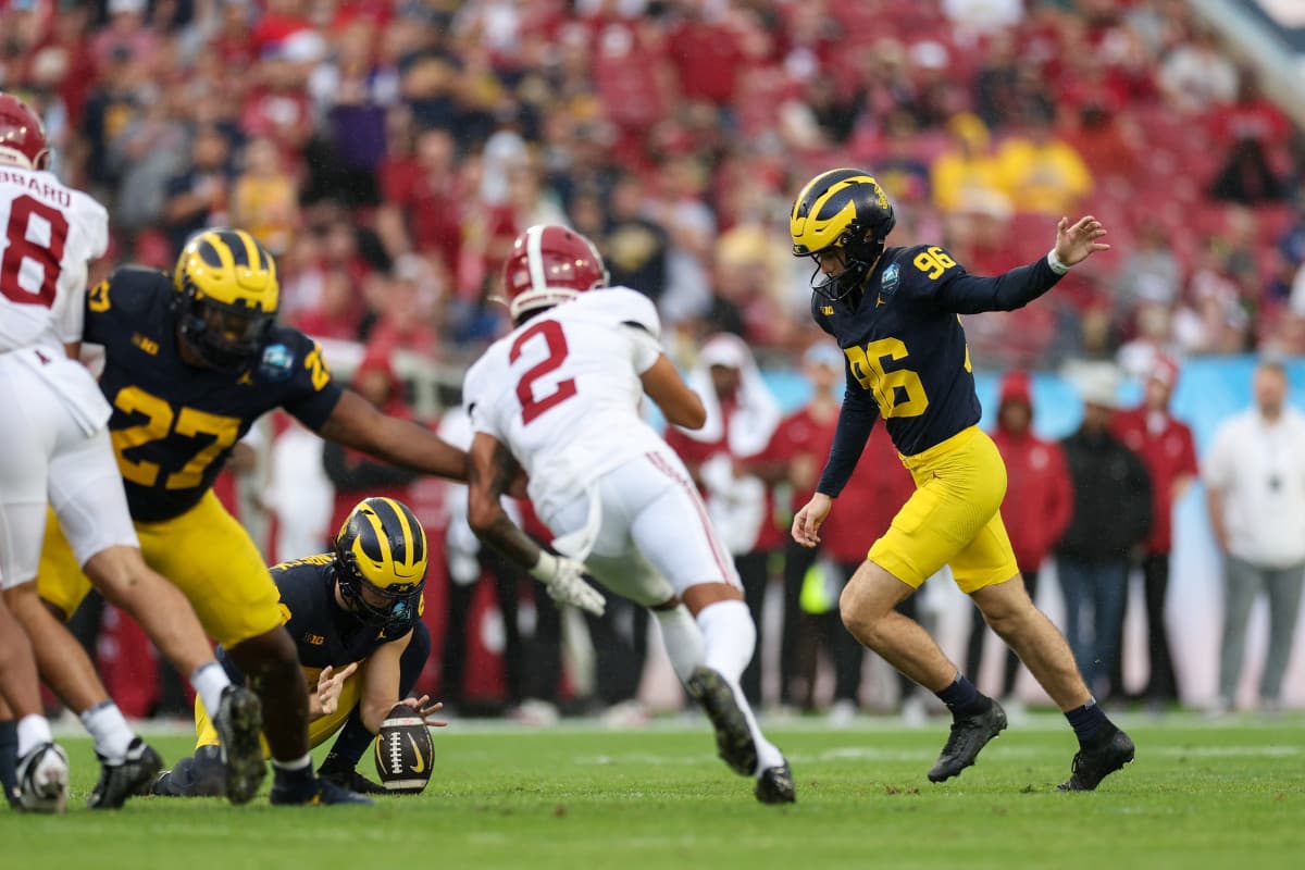 Michigan Football Player Given Notable Preseason Honor After Big Season With Wolverines