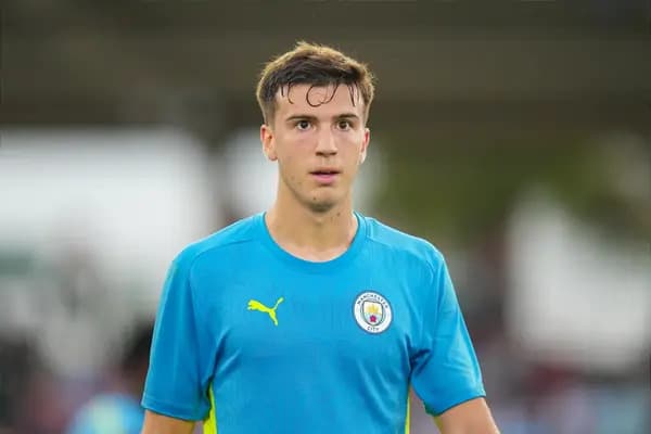 Como and Manchester City agree on eight-figure fee for midfielder transfer