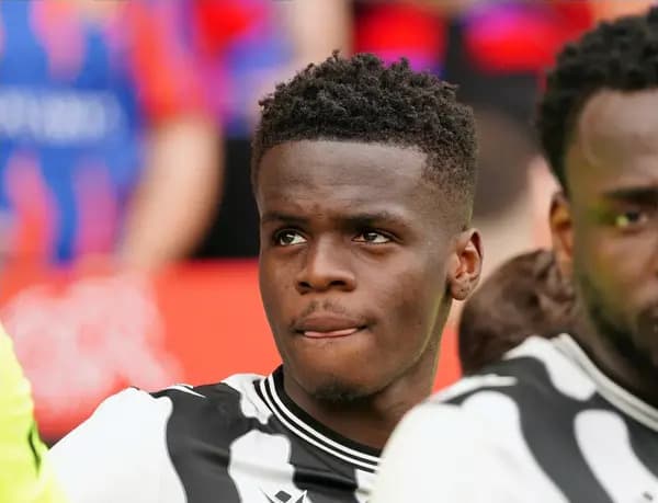 Manchester City arguing for midfielder as Hugo Viana and Pep Guardiola progress summer rebuild