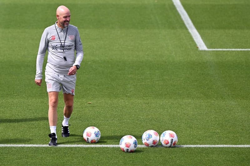 Leverkusen's Ten Hag Laughs Off Pre-Season Blip, Reaffirms Xhaka's Importance