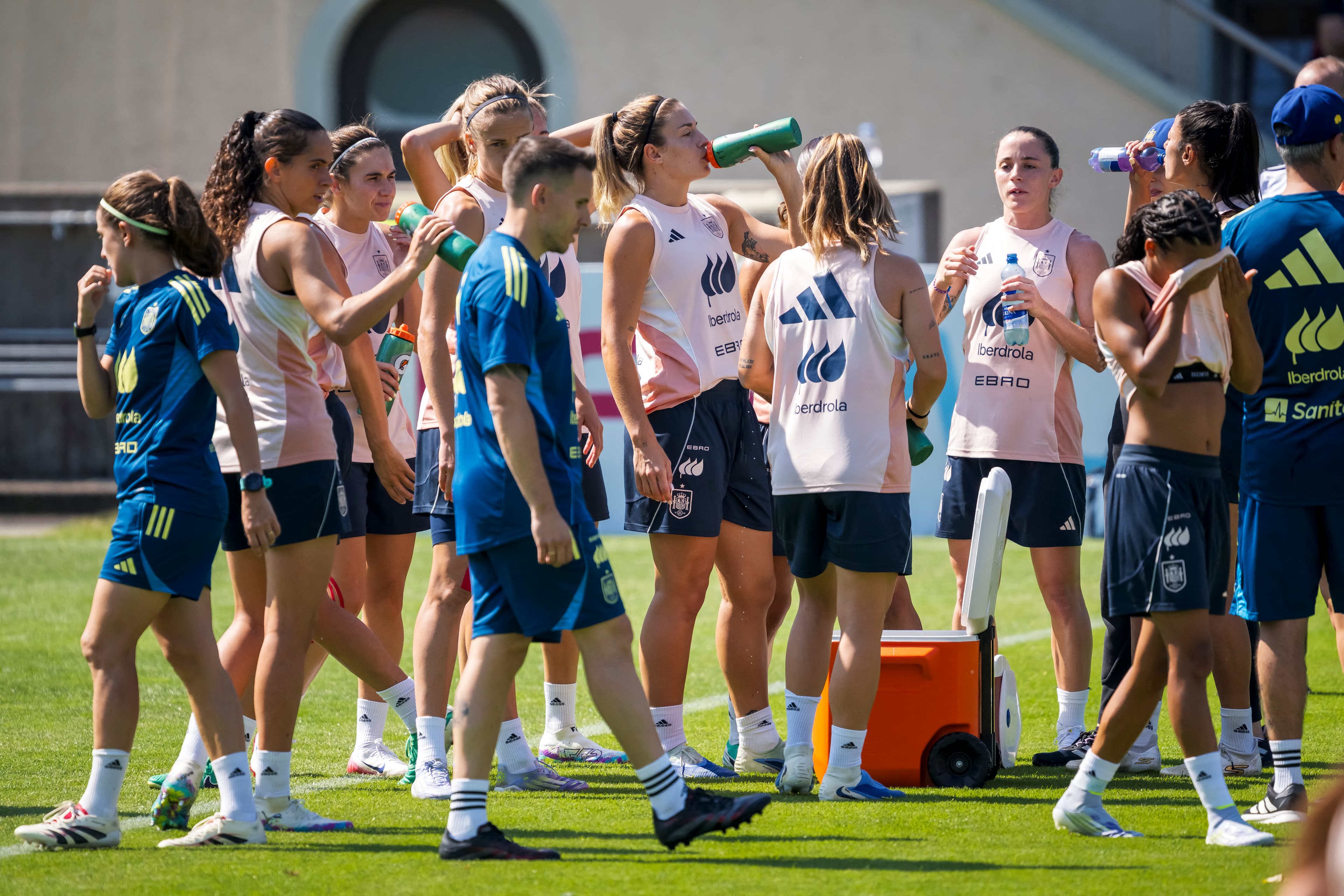 Spain's Women's EURO Dream Begins: La Roja Kicks Off Tournament Journey Against Portugal