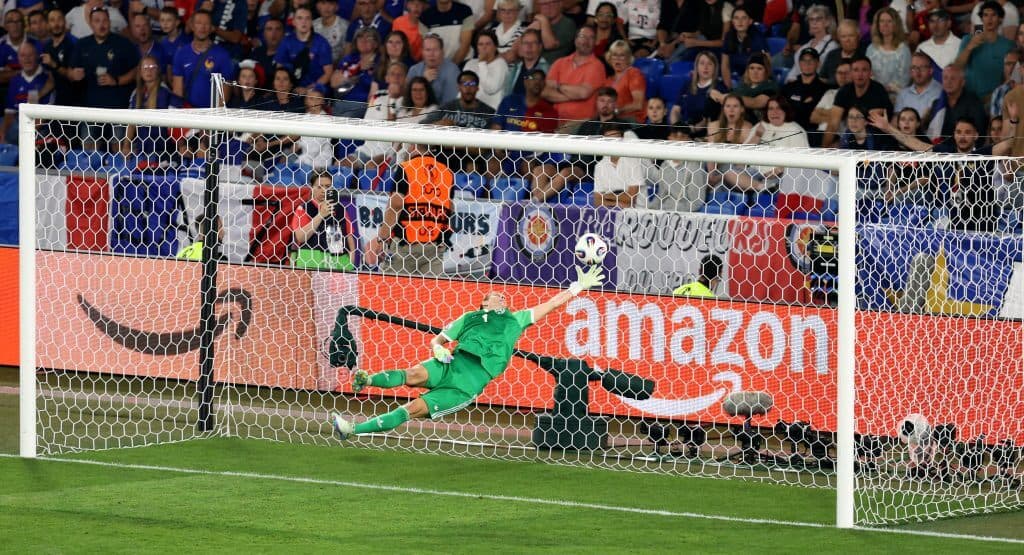 Ann-Katrin Berger and the best save you’ve ever seen. Plus: Marcus Rashford’s transfer chain reaction