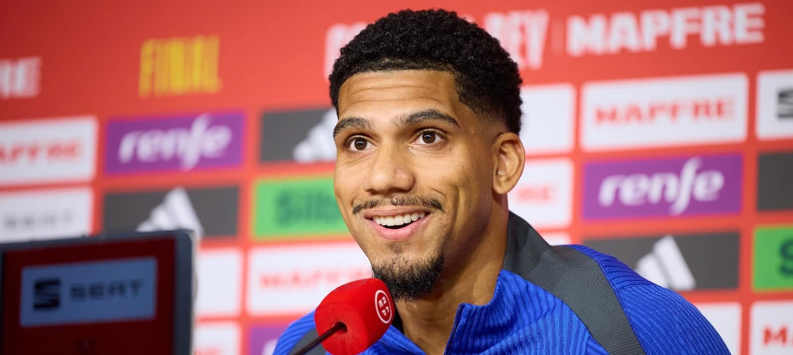 Ronald Araujo offered to clubs in boost to Man United’s hopes of signing him