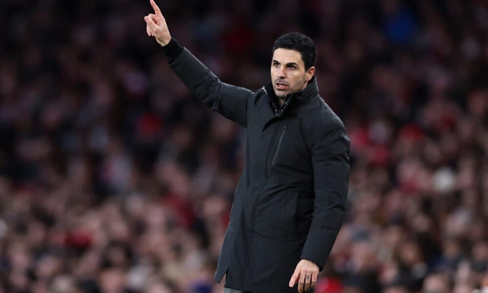 Arsenal handed triple fitness boost as Saka, Trossard and Odegaard travel to Brentford