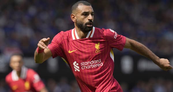 Liverpool Commercial Revenue Surpasses Manchester United