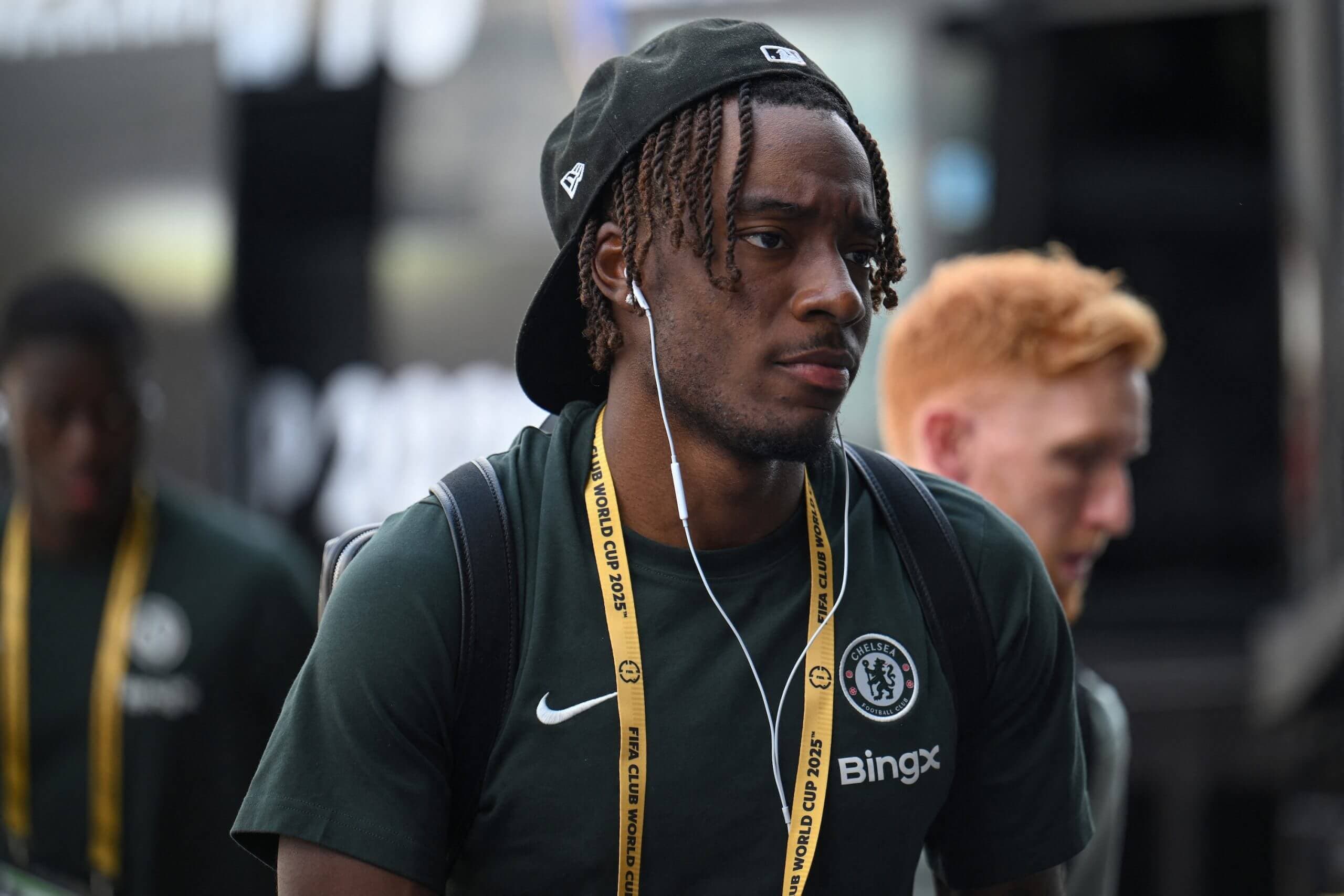 A London Divide: Madueke's Potential Cross-City Switch Ignites Heated Debate