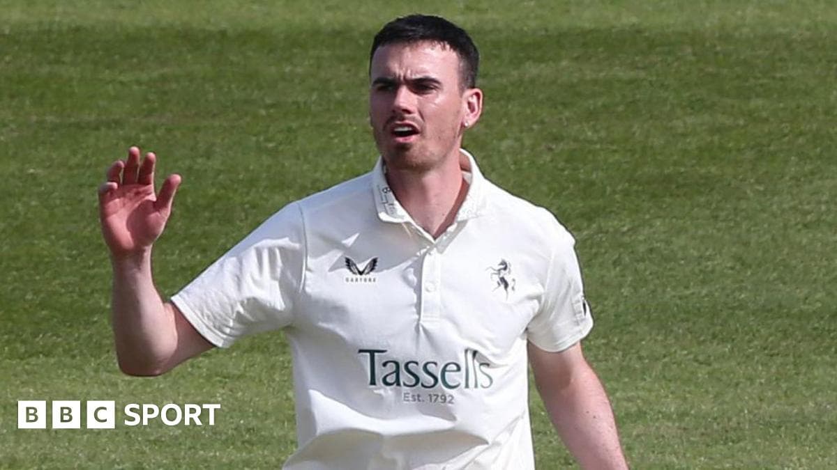 Kent paceman Gilchrist to join Warwickshire
