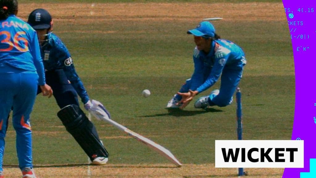 'What a grab!' Rodrigues removes Sciver-Brunt with diving catch