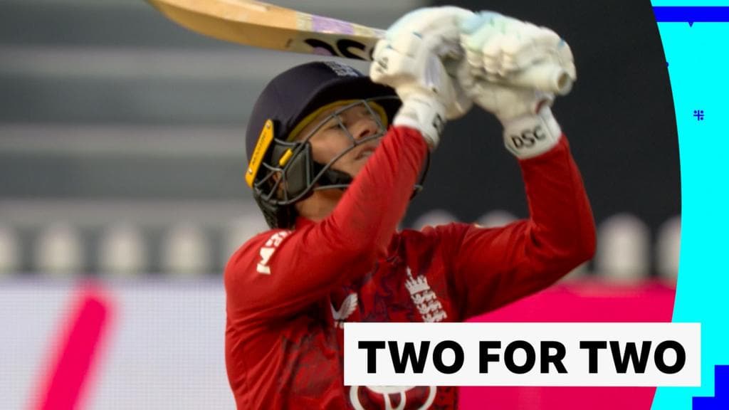 'A complete brain-fade' - England lose two wickets in two balls in second T20