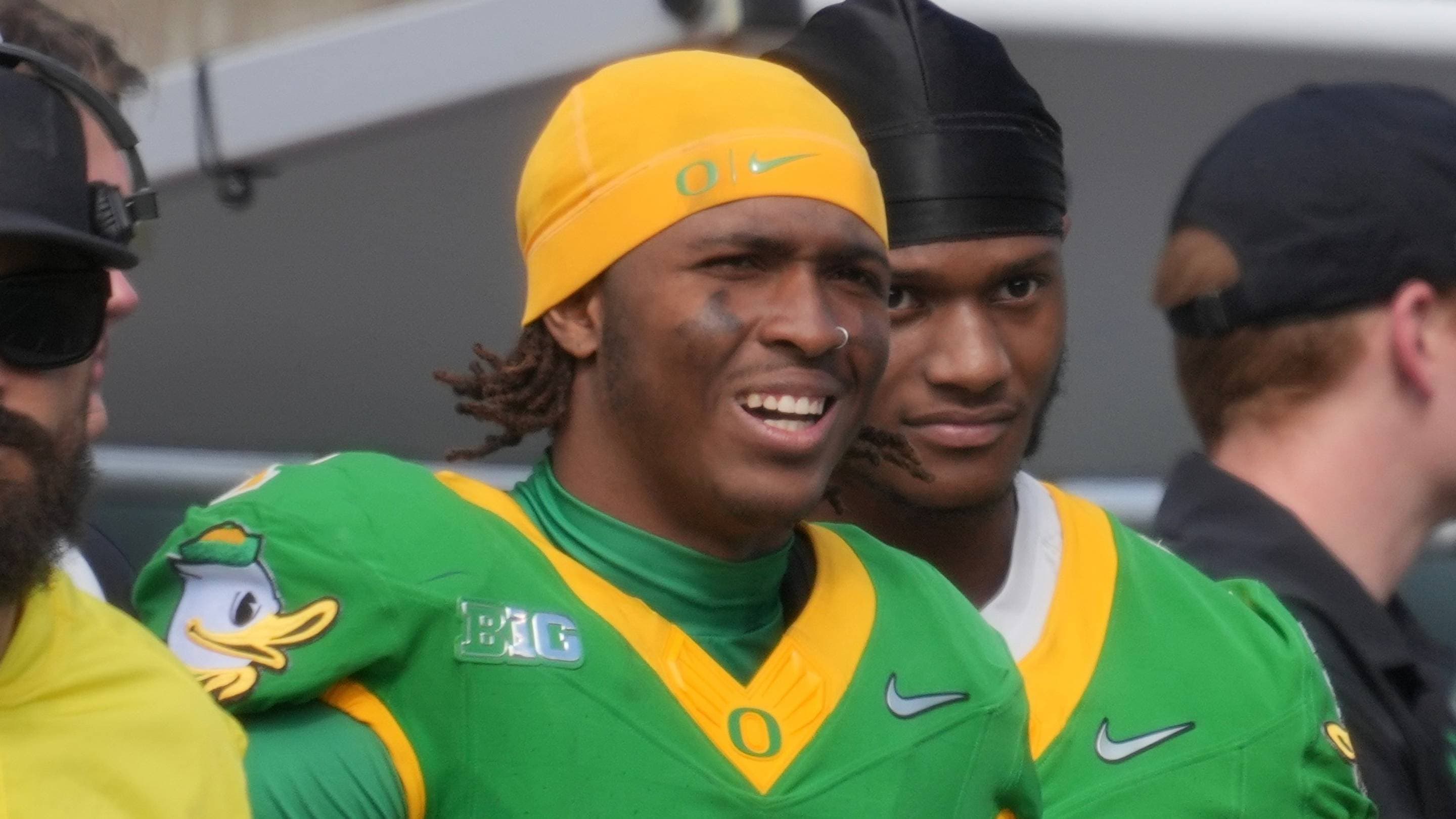 Dakorien Moore And Dante Moore Flash Chemistry At Oregon Practice