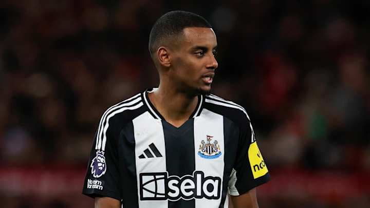 Alexander Isak: Liverpool's Next Striker Target as Newcastle Standoff Continues?