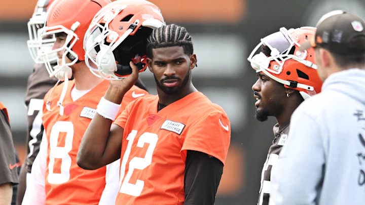 **Navigating the Teeter-Totter: Could the Cleveland Browns Trade Shedeur Sanders?