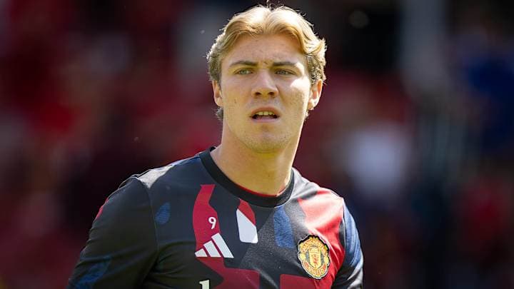 Man Utd Make ‘Contact’ Over Striker Target Contingent on Hojlund Exit