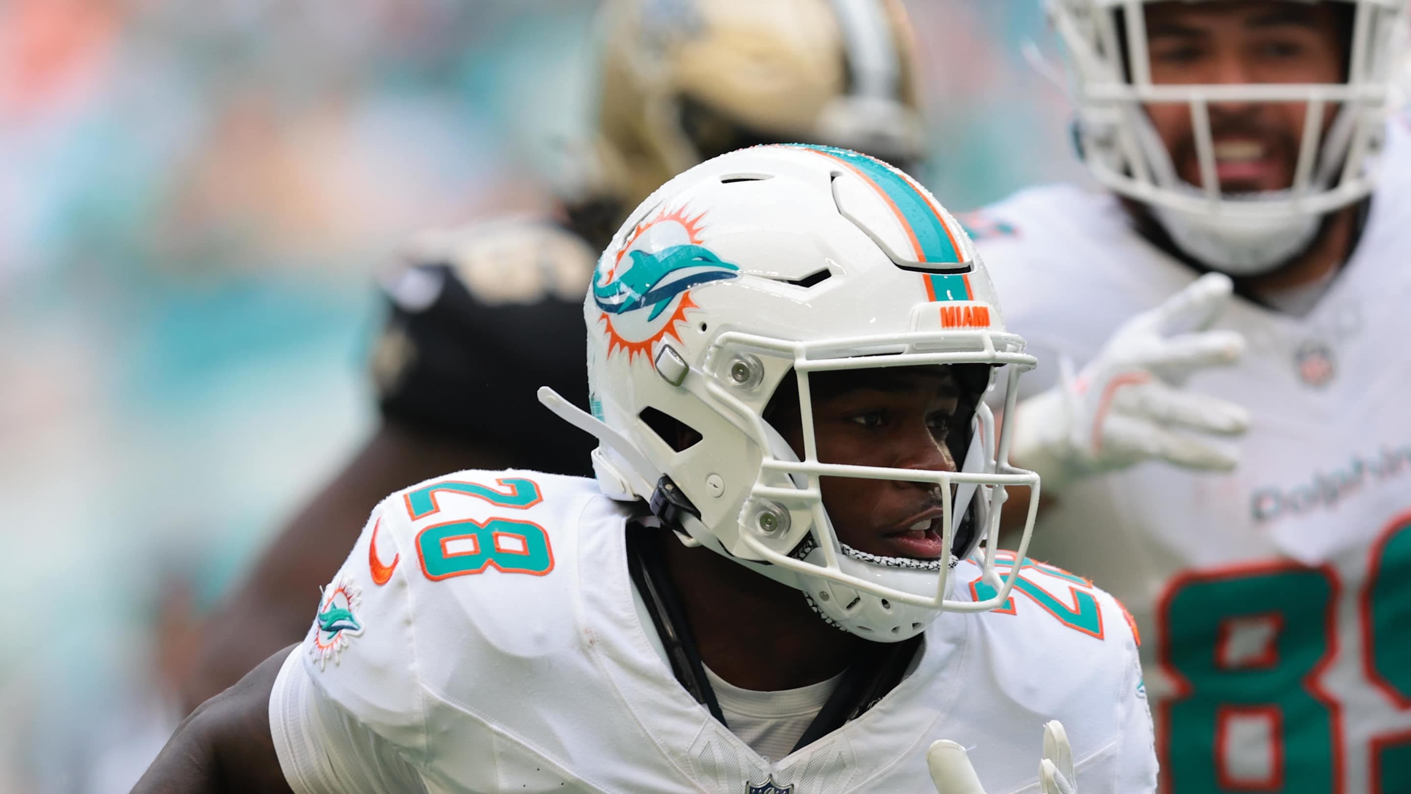 Achane’s Touchdown Only Bright Spot as Dolphins Enter Full Rebuild