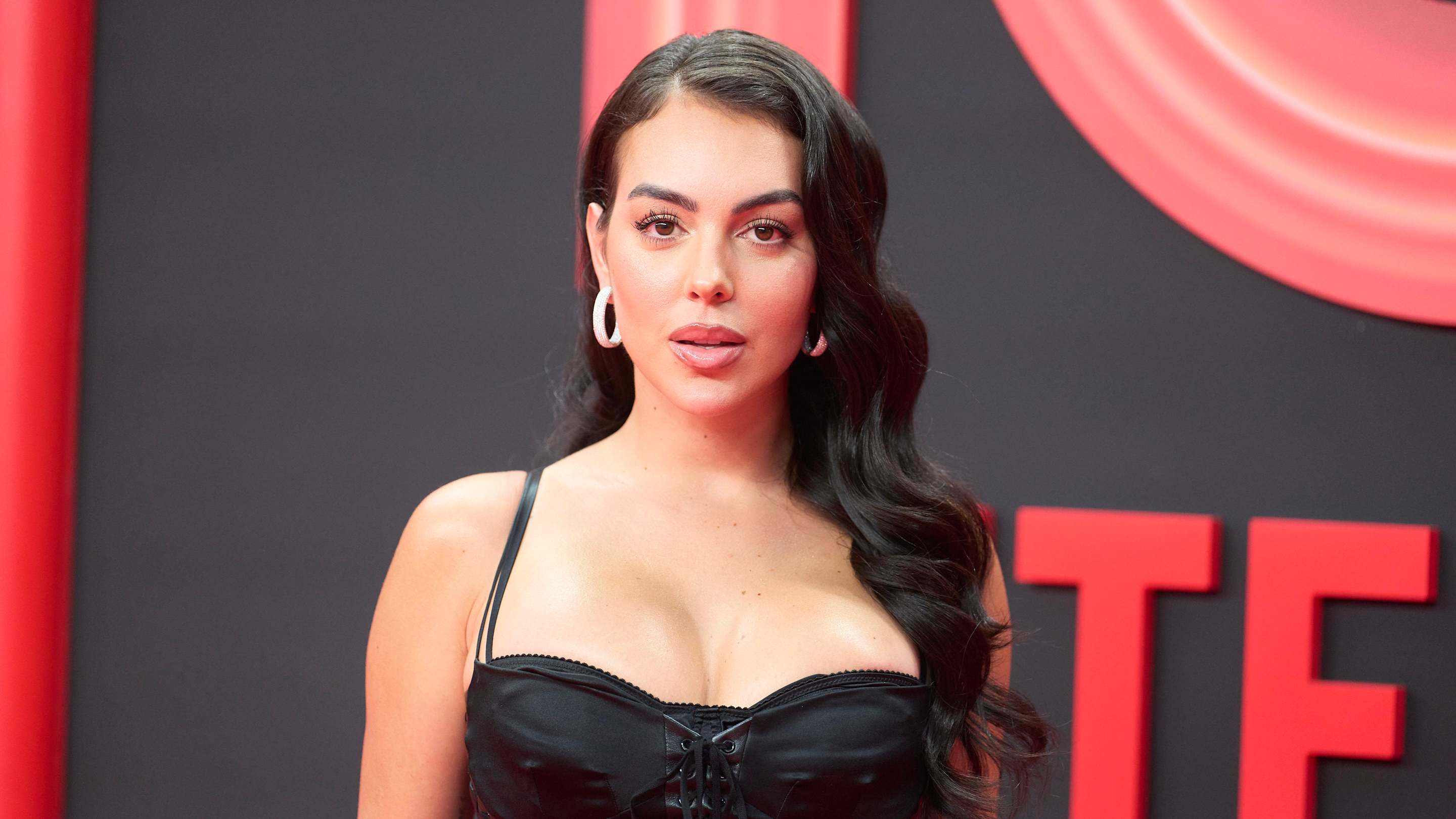 Cristiano Ronaldo’s Partner Georgina Rodriguez Becomes Face of Beverage Campaign In Saudi Arabia