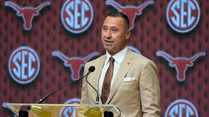 Texas Longhorns 'Don't Want' Players Committing for NIL Reasons